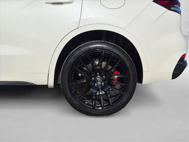 Used 2022 Maserati Levante Trofeo AWD/4WD image 22