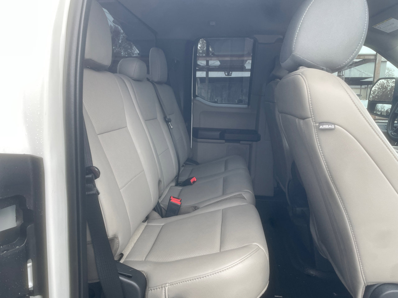 Used 2022 Ford F250 XL w/ Power Equipment Group image 19