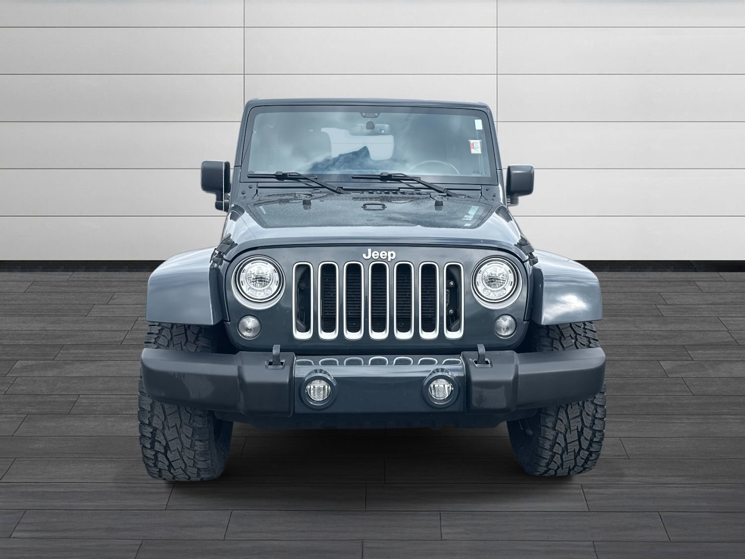 Used 2017 Jeep Wrangler Unlimited Sahara w/ Max Tow Package image 9