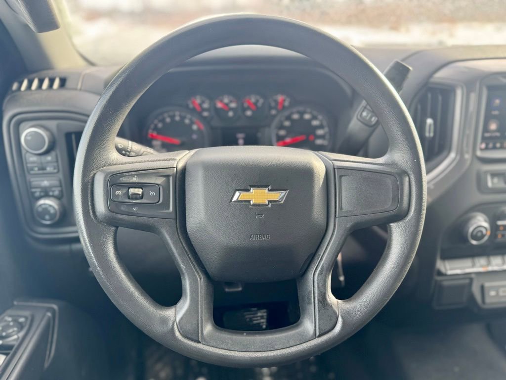 Used 2022 Chevrolet Silverado 1500 Custom image 16