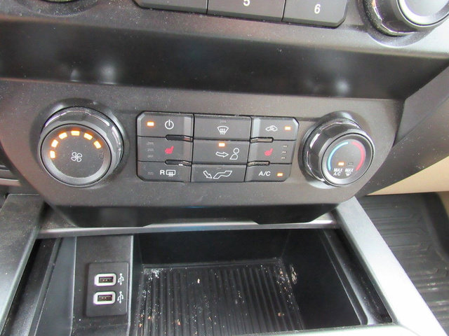 Used 2020 Ford F150 XLT w/ Equipment Group 302A Luxury AWD/4WD image 34