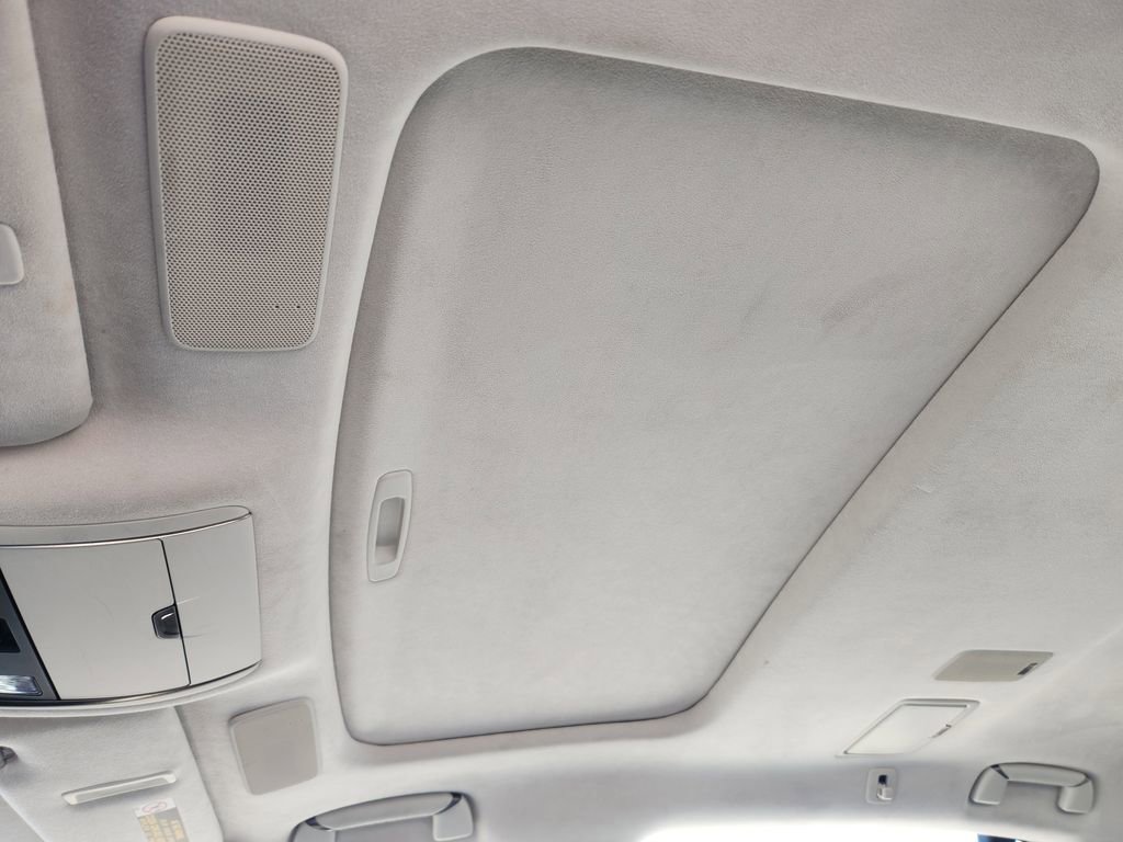 Used 2018 Lexus LS 500 w/ Interior Upgrade Package image 28