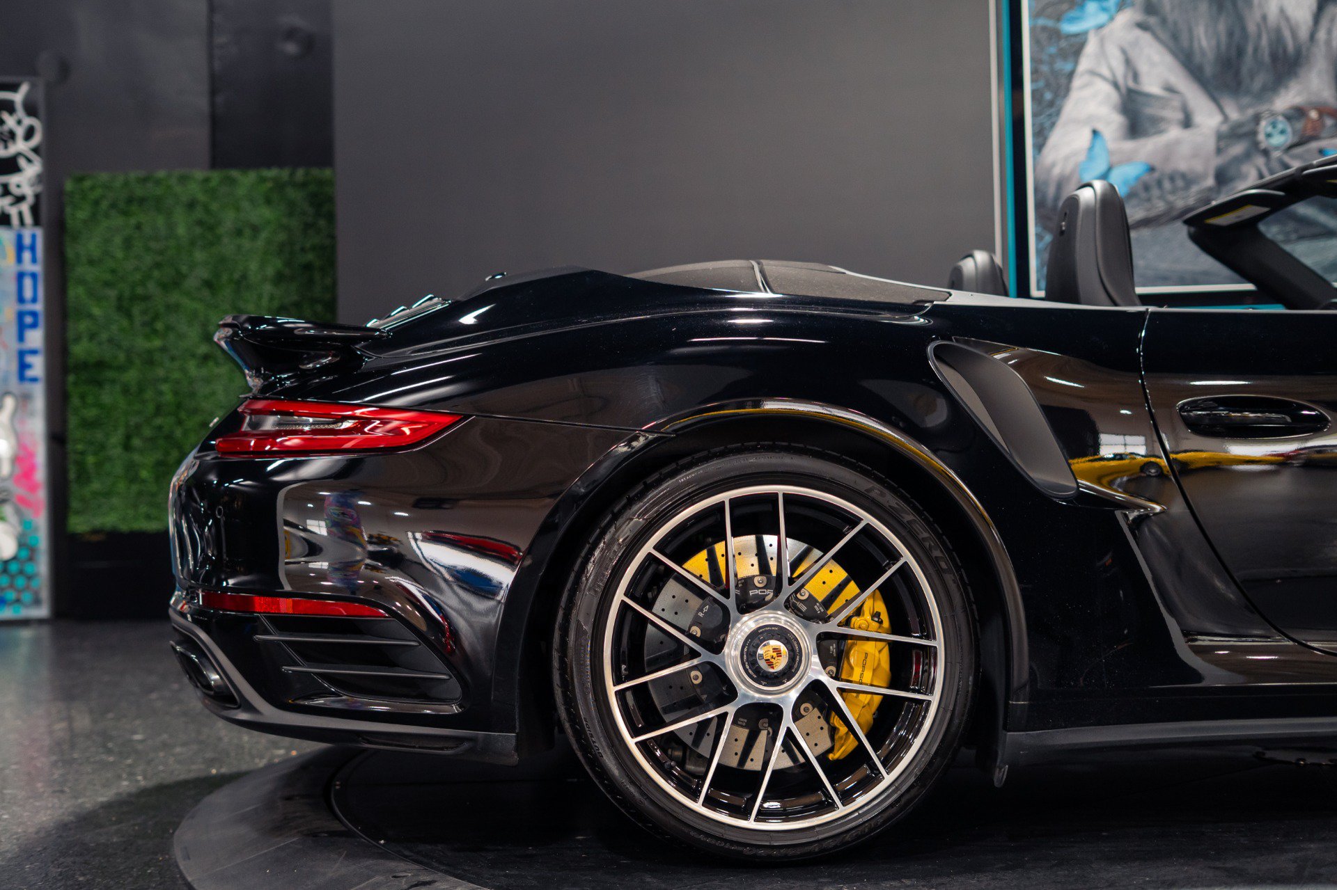 Used 2017 Porsche 911 Turbo S AWD/4WD image 3