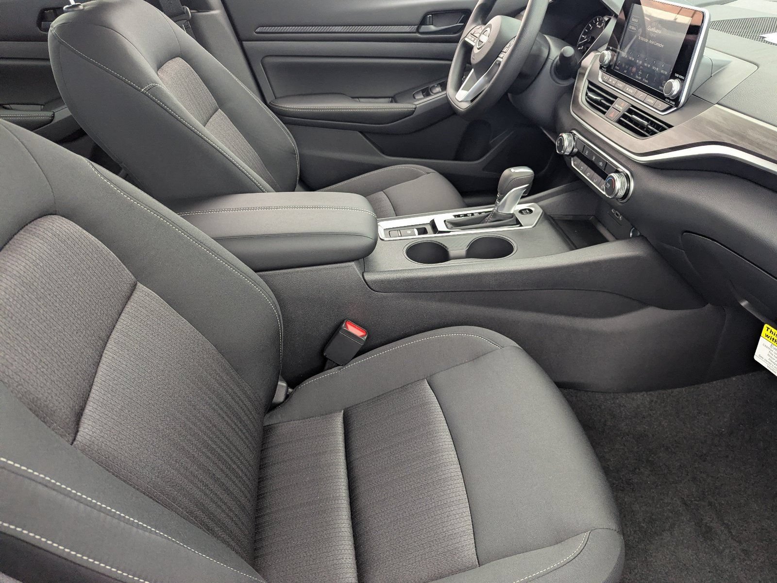 New 2026 Nissan Altima 2.5 SV AWD/4WD image 30
