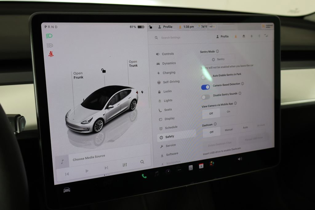 Used 2022 Tesla Model 3 Long Range AWD/4WD image 29