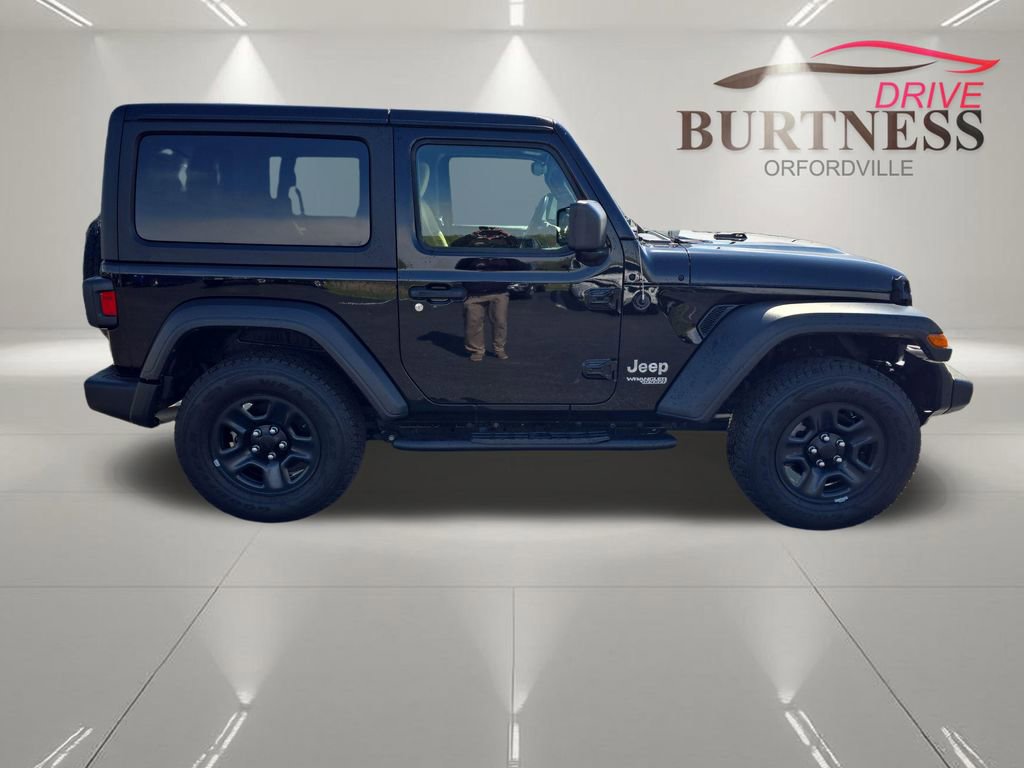 Used 2021 Jeep Wrangler Sport AWD/4WD image 9