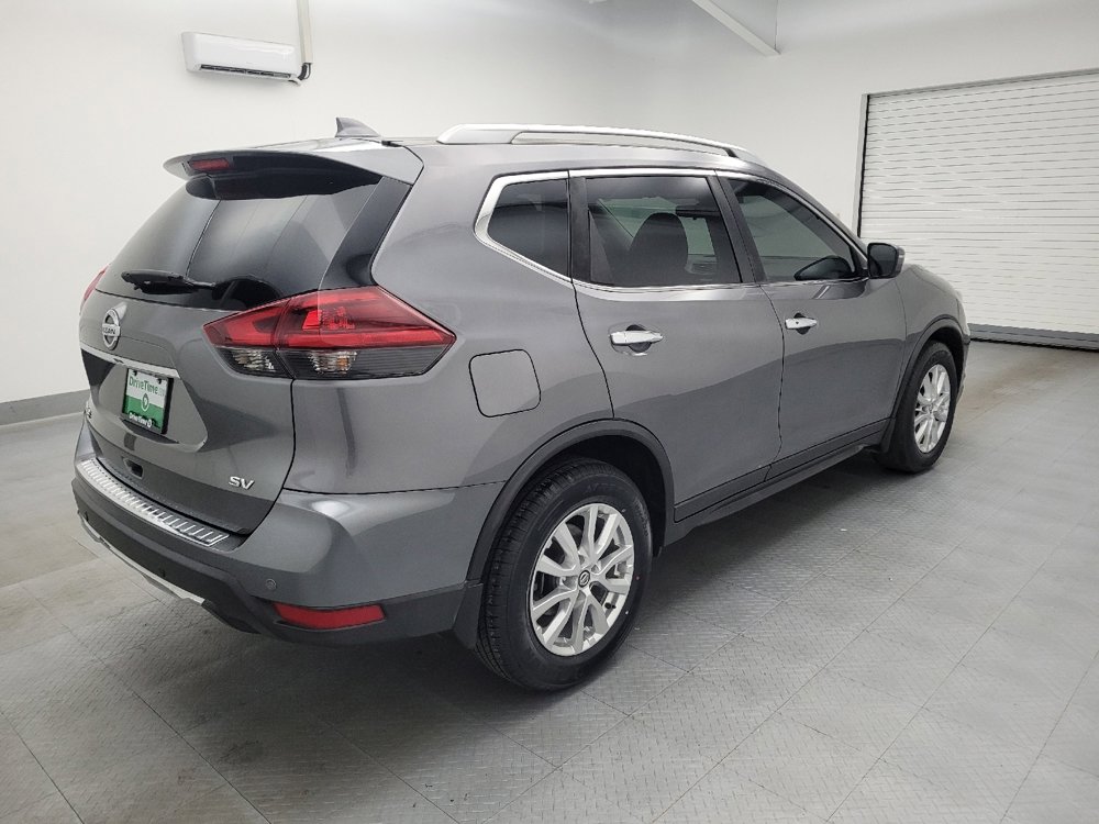 Used 2019 Nissan Rogue SV image 10