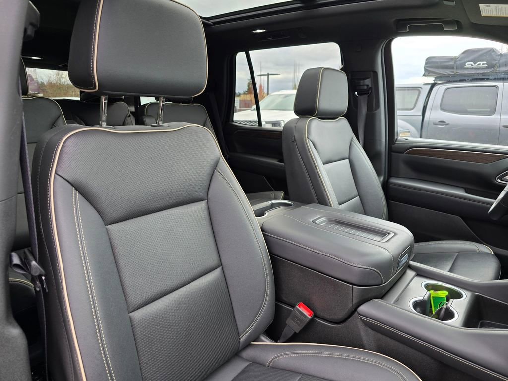 Used 2024 Chevrolet Tahoe Premier image 11