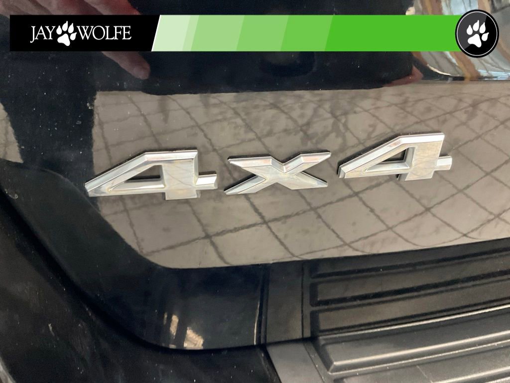 Used 2019 Jeep Grand Cherokee Laredo w/ Security & Convenience Group AWD/4WD image 23