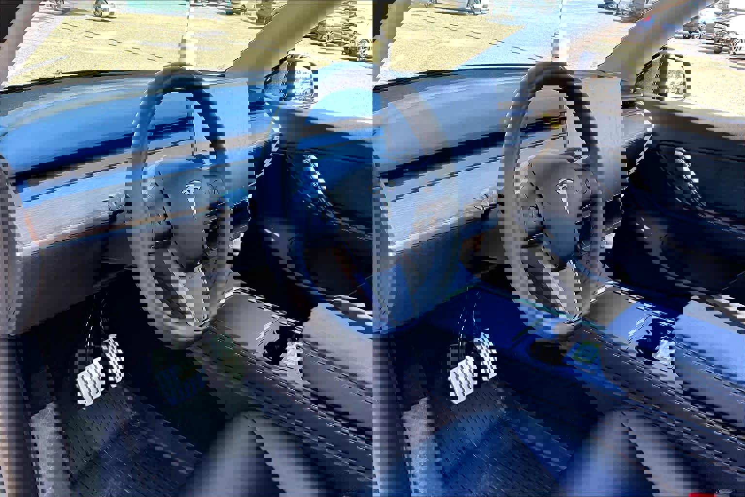 Used 2021 Tesla Model Y Performance image 18