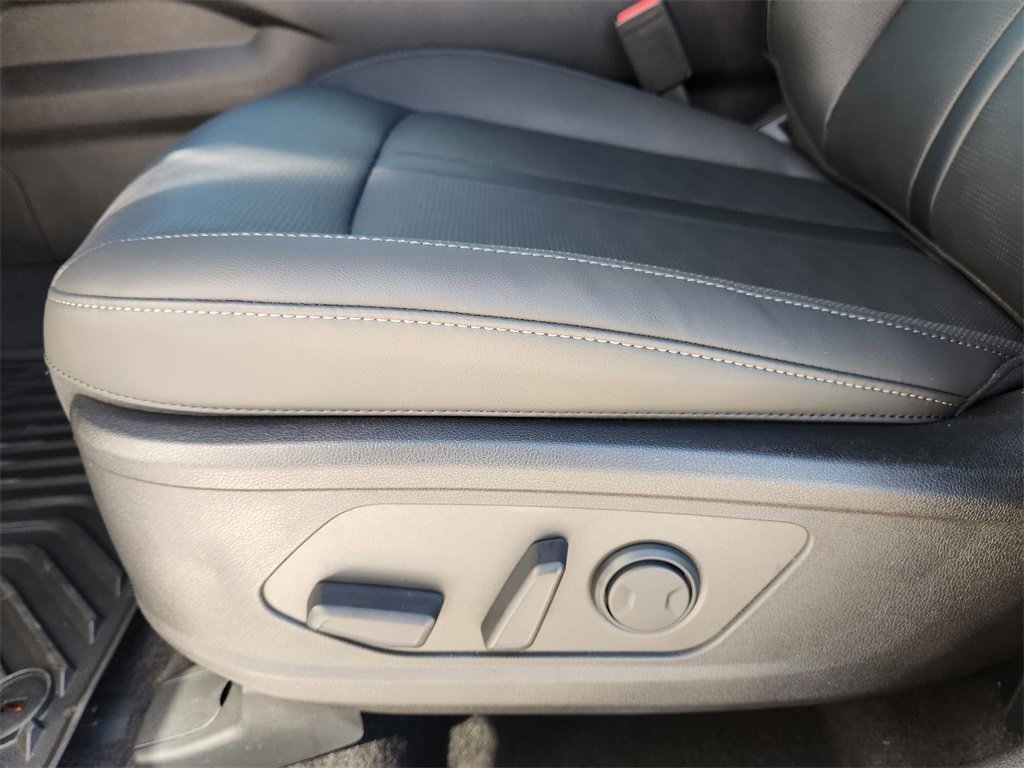 New 2026 Kia Sorento S w/ S Panoramic Sunroof Package image 17