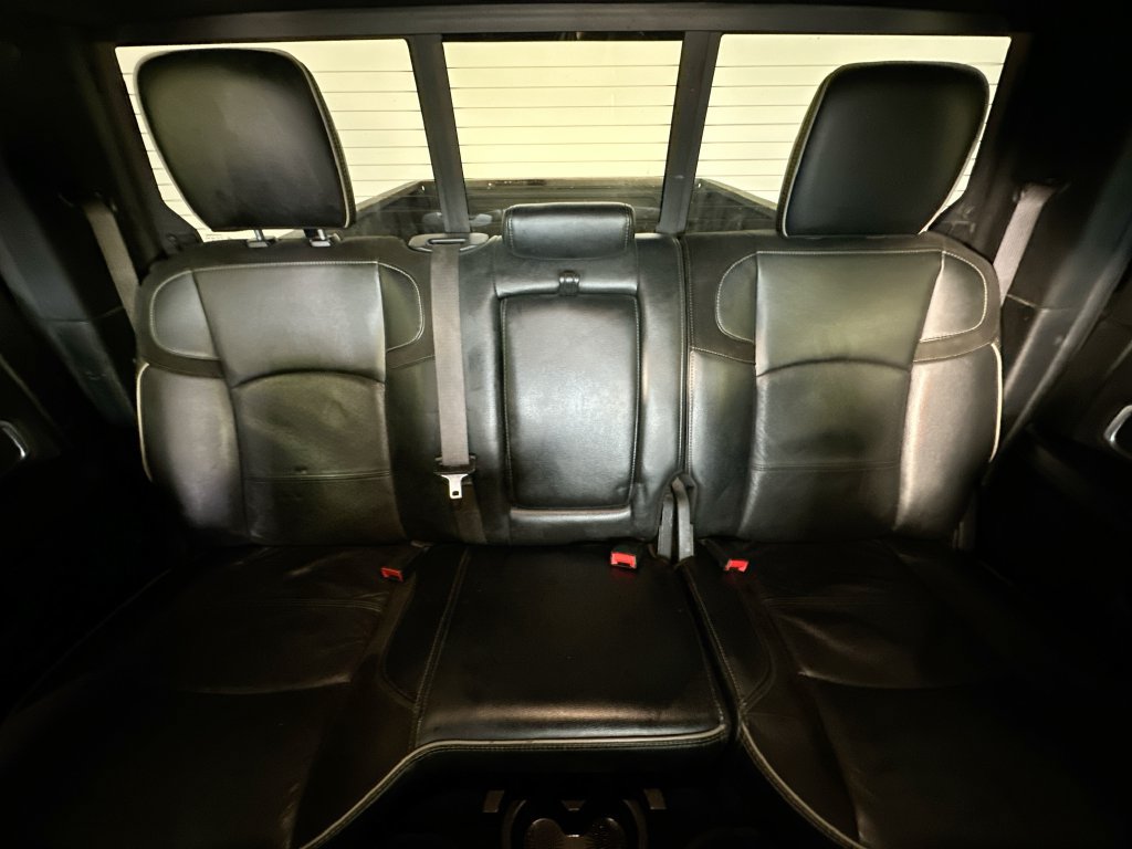 Used 2022 RAM 2500 Laramie w/ Night Edition AWD/4WD image 13