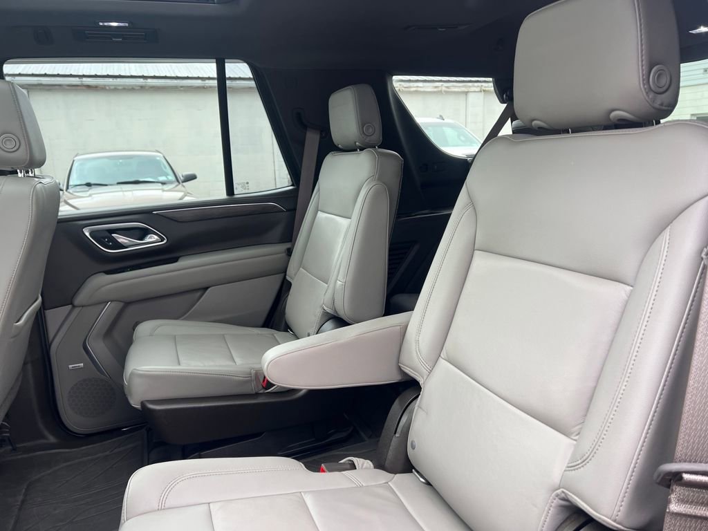 Used 2021 Chevrolet Tahoe Z71 w/ Z71 Signature Package AWD/4WD image 41