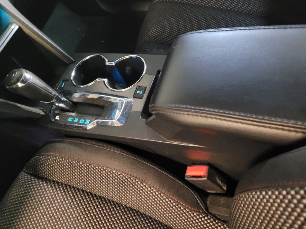 Used 2017 Chevrolet Equinox LT w/ Convenience Package image 26