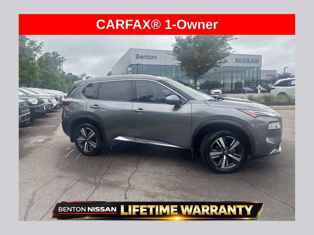 Used 2021 Nissan Rogue Platinum FWD image 1