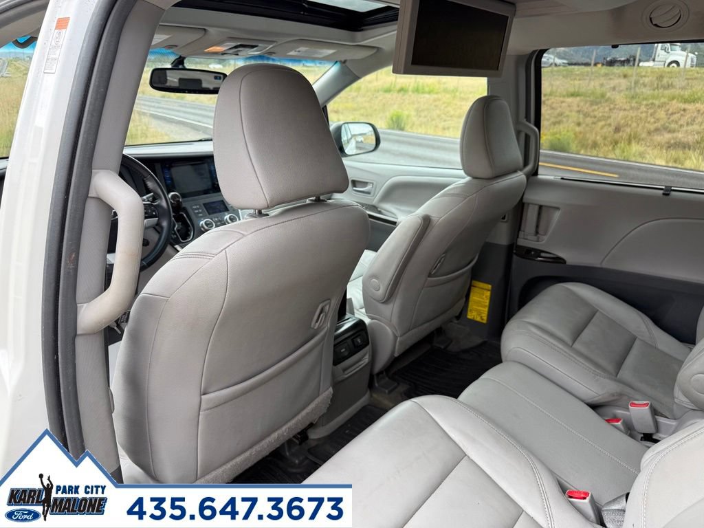 Used 2015 Toyota Sienna XLE Premium FWD image 26