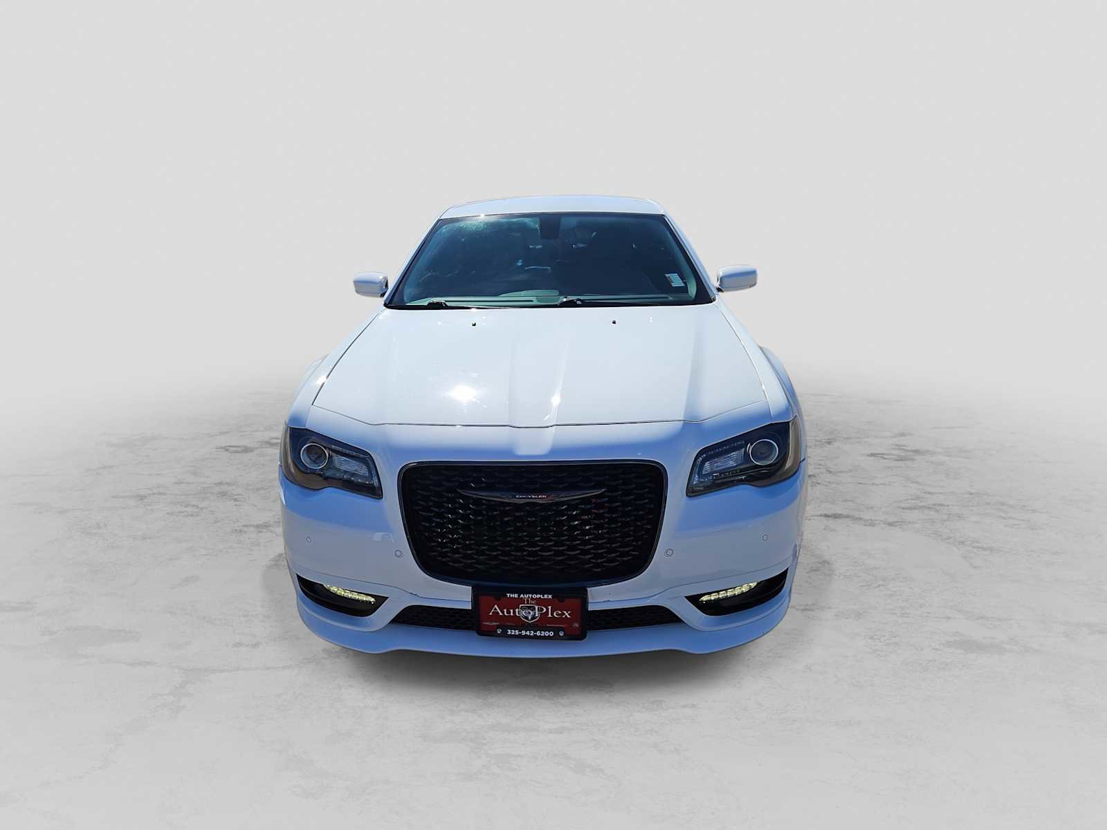 Used 2022 Chrysler 300 Touring L image 3