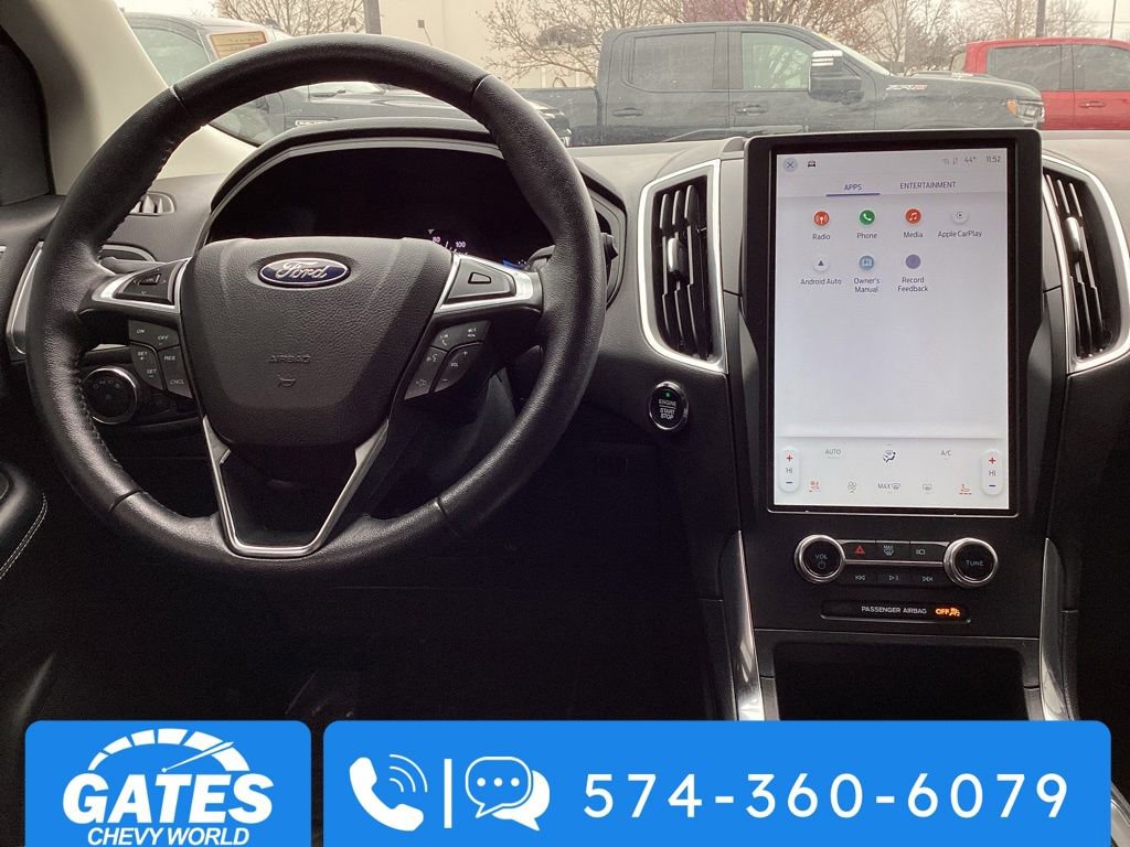 Used 2024 Ford Edge Titanium image 17