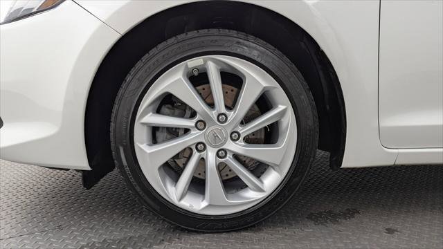 Used 2018 Acura ILX FWD image 30