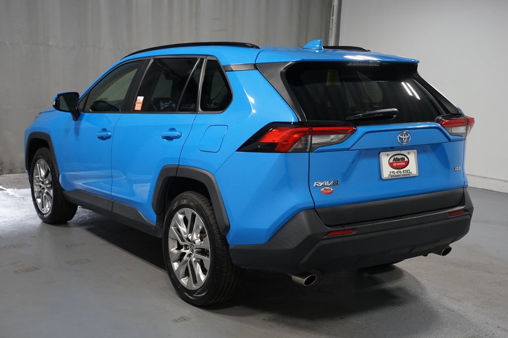Used 2021 Toyota RAV4 XLE Premium FWD image 6