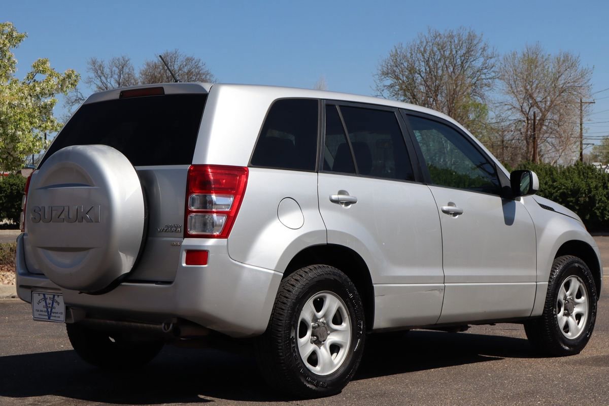 Used 2010 Suzuki Grand Vitara Premium image 5