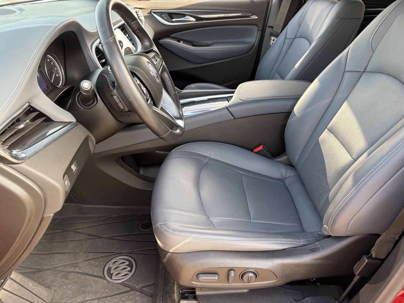 Certified 2023 Buick Enclave Essence w/ Experience Buick Package FWD image 20