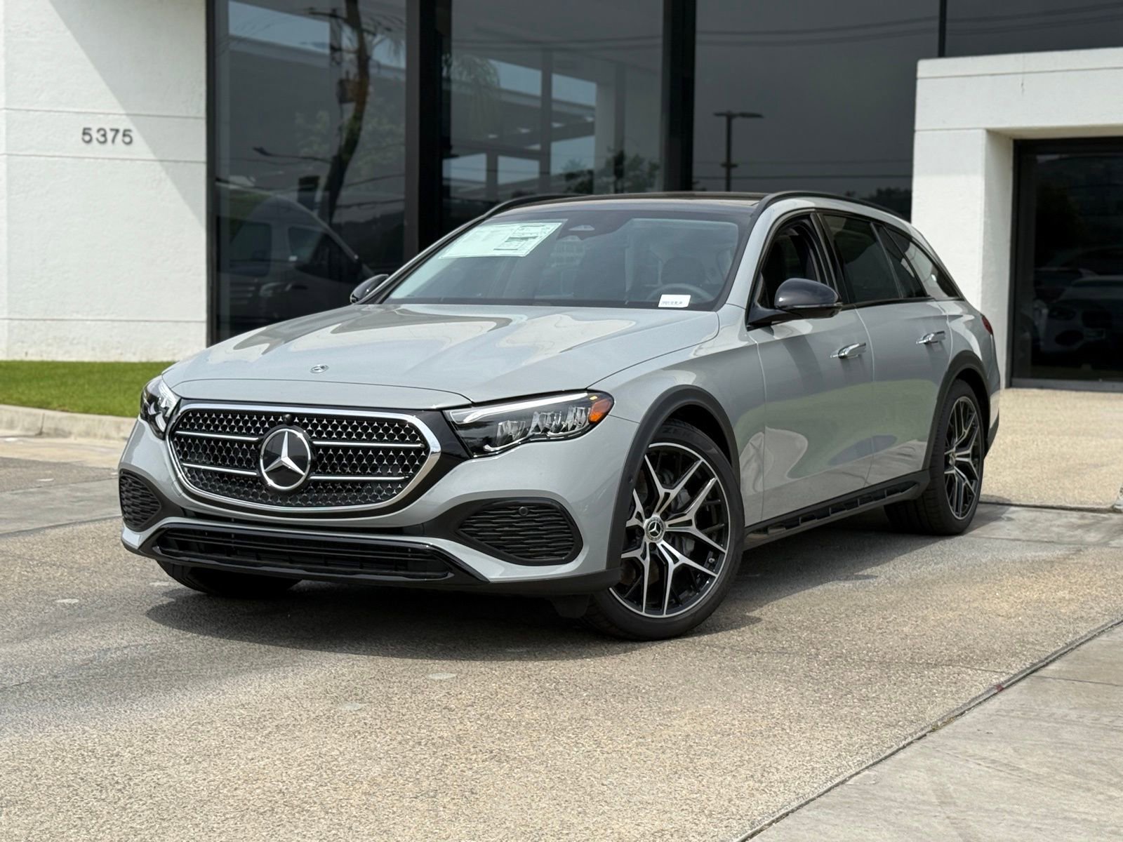 New 2026 Mercedes-Benz E 450 4MATIC All-Terrain Wagon image 2