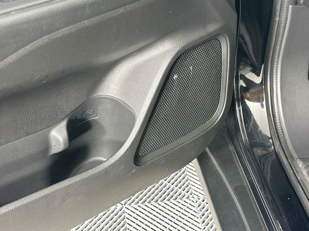 Used 2018 Mitsubishi Outlander ES image 23