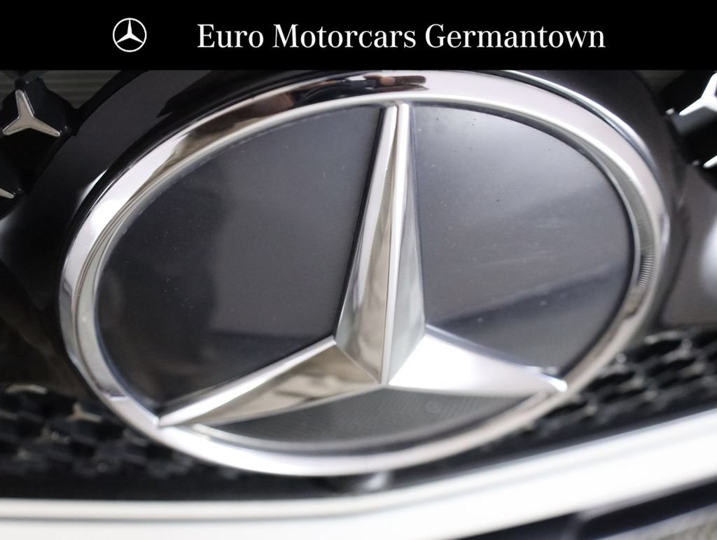 Used 2023 Mercedes-Benz GLC 300 4MATIC w/ AMG Line image 59