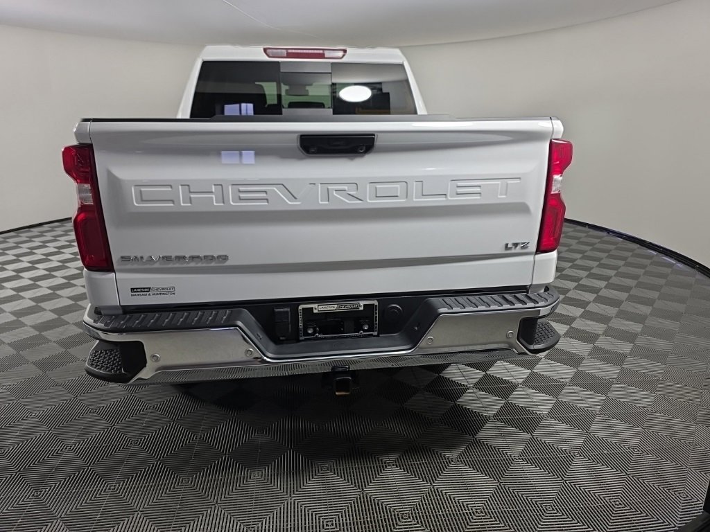 Used 2025 Chevrolet Silverado 1500 LTZ w/ LTZ Convenience Package II image 4