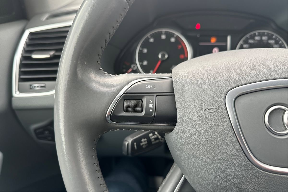 Used 2013 Audi Q5 2.0T Premium w/ Convenience Pkg image 32