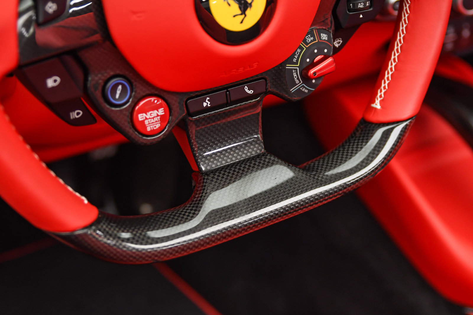 Used 2022 Ferrari 812 GTS RWD image 23
