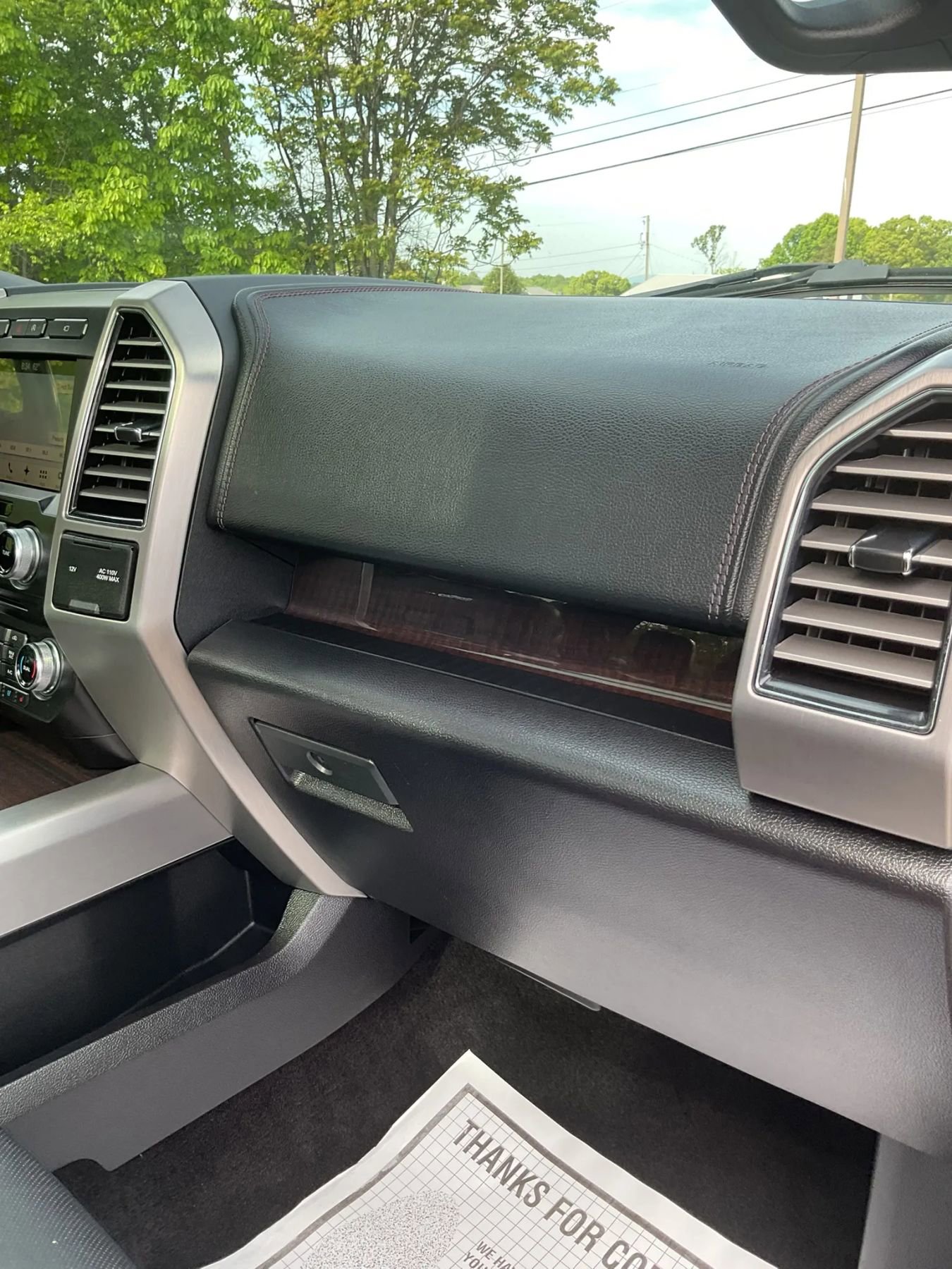 Used 2017 Ford F150 Platinum w/ Equipment Group 701A Luxury AWD/4WD image 46