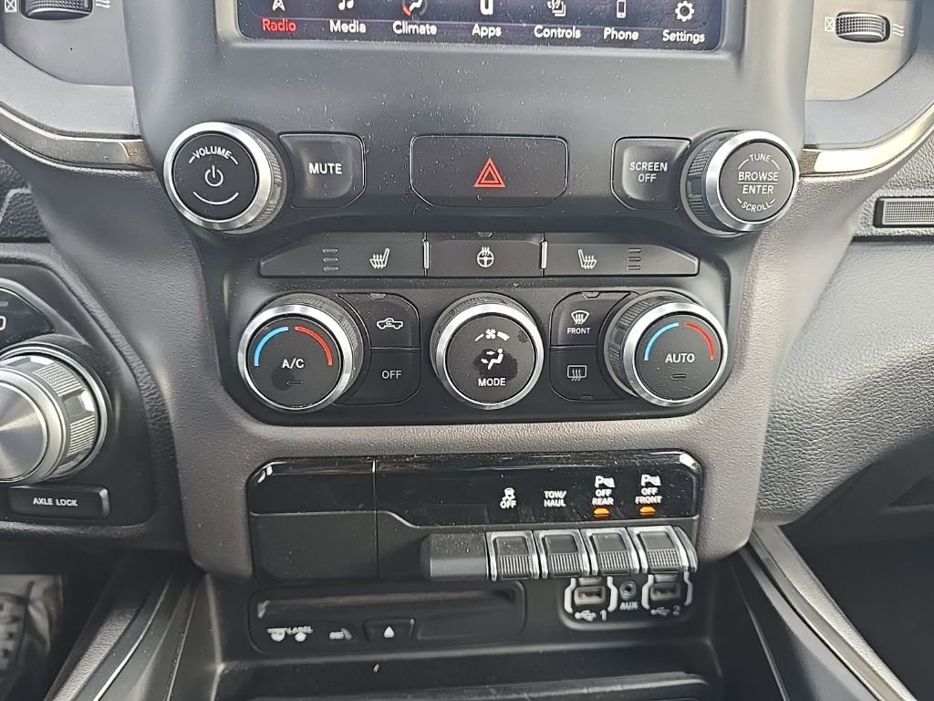 Used 2019 RAM 1500 Sport w/ Level 2 Equipment Group AWD/4WD image 18