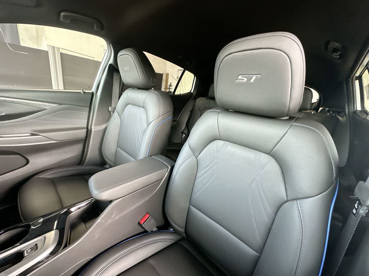 New 2026 Buick Envista Sport Touring w/ Convenience I Package FWD image 14