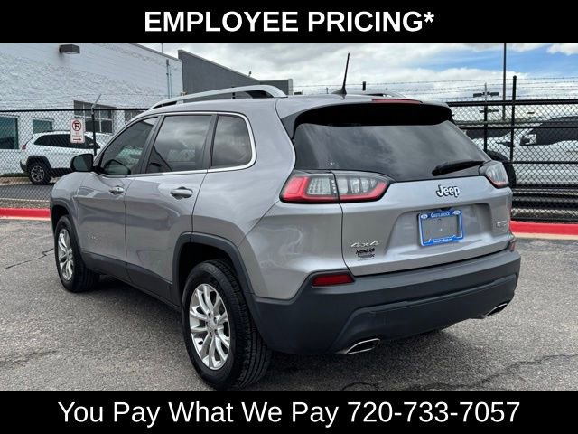 Used 2019 Jeep Cherokee Latitude w/ Cold Weather Group AWD/4WD image 3