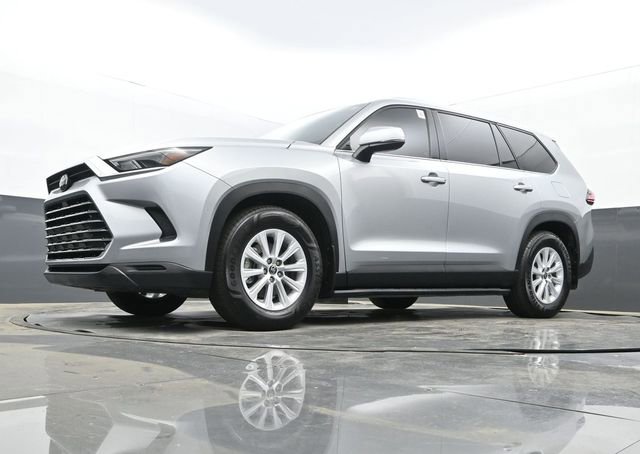 Used 2024 Toyota Grand Highlander XLE image 29