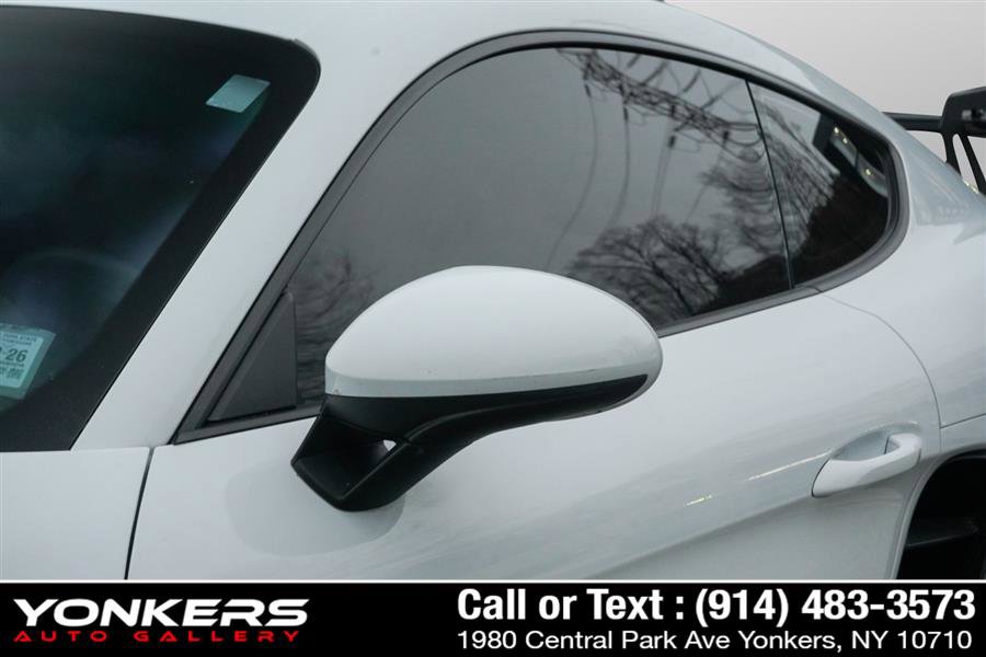 Used 2018 Porsche 718 Cayman GTS image 32