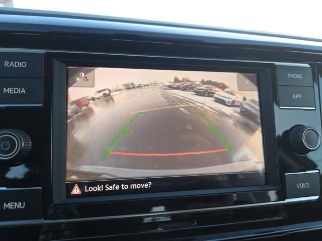 Used 2023 Volkswagen Taos S image 15