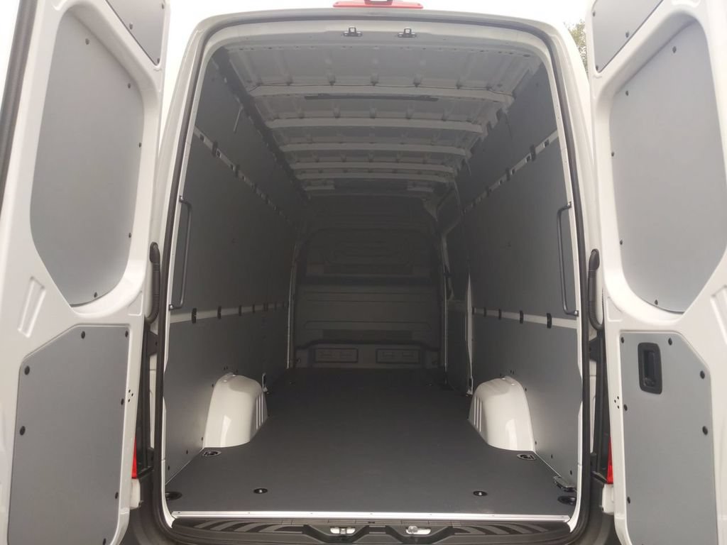 Used 2022 Mercedes-Benz Sprinter 2500 image 10