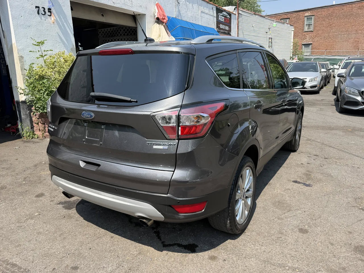 Used 2017 Ford Escape Titanium AWD/4WD image 11