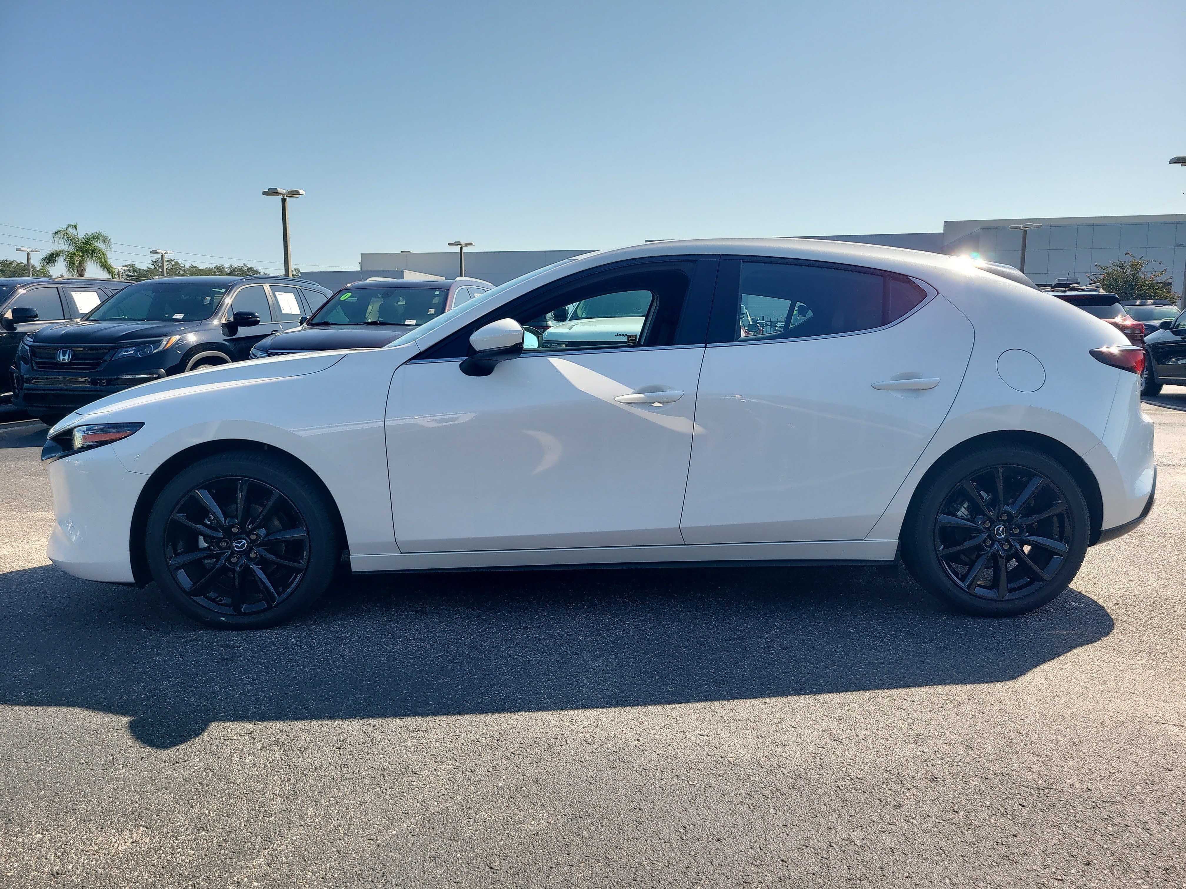 Used 2026 MAZDA MAZDA3 2.5 S Hatchback w/ Premium Pkg FWD image 7