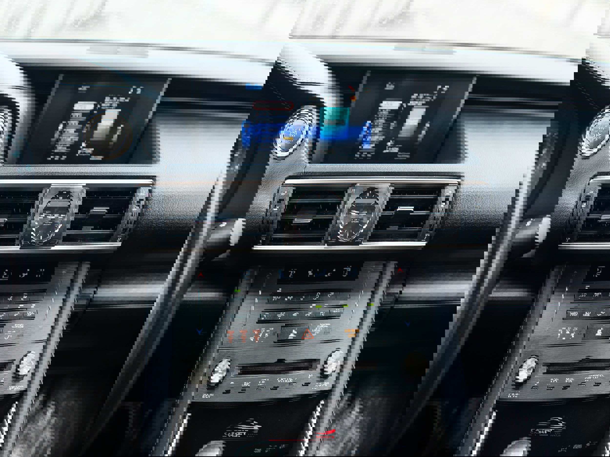 Used 2019 Lexus IS 300 F Sport w/ F Sport Package image 30