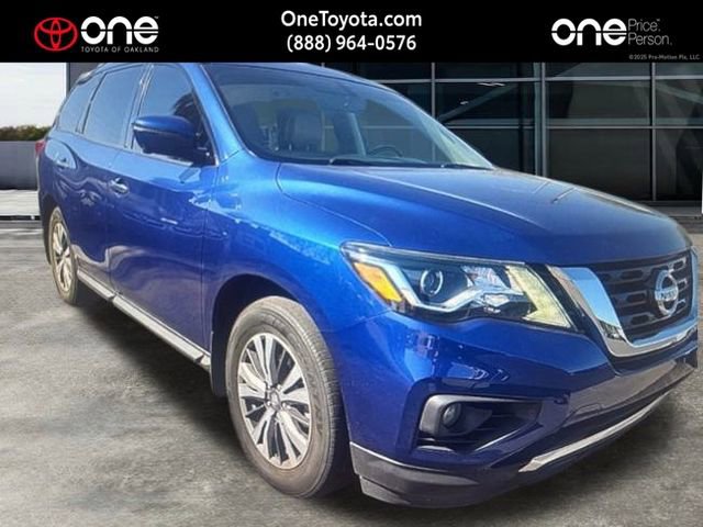 Used 2018 Nissan Pathfinder SL