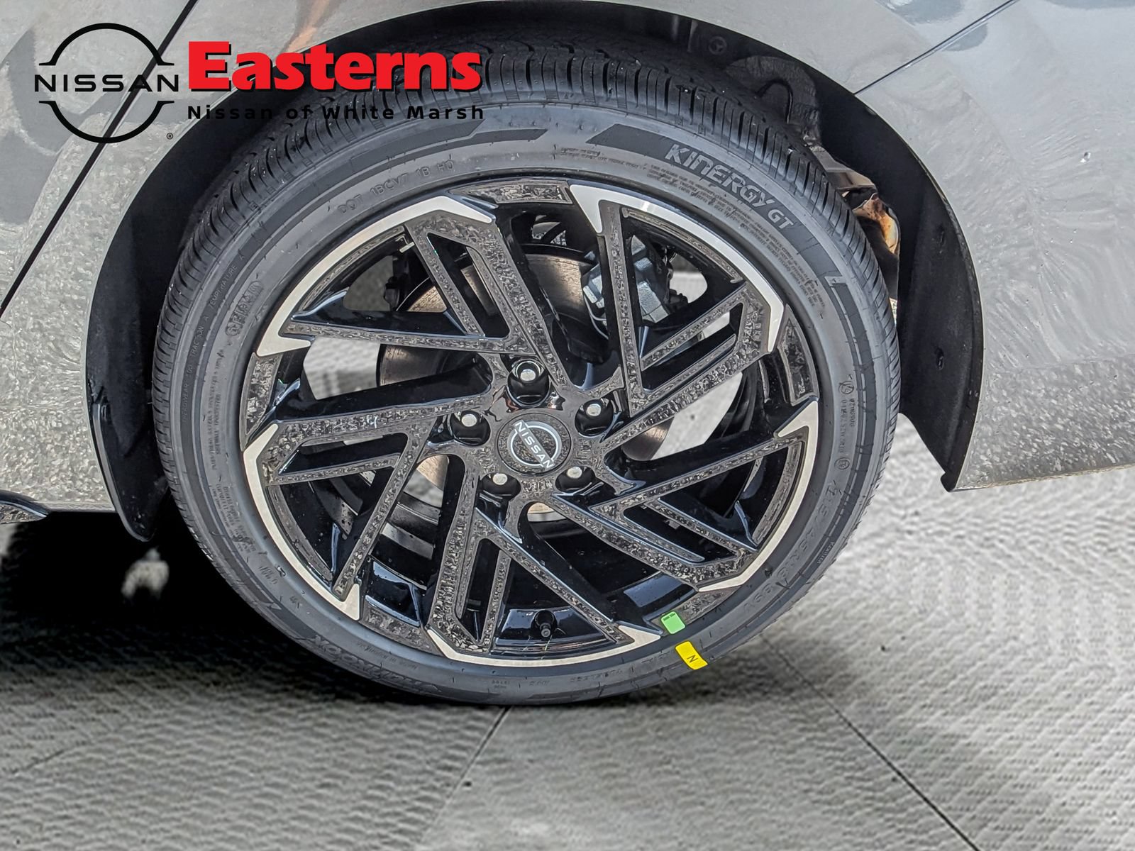 New 2026 Nissan Sentra SR w/ SR Premium Package FWD image 28