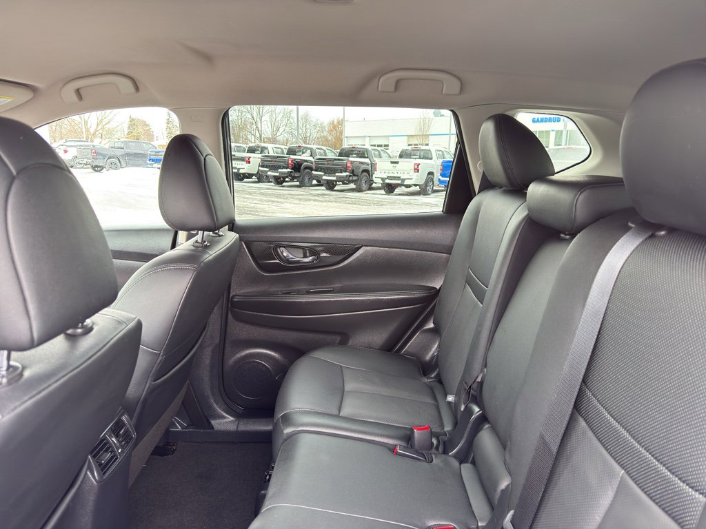 Certified 2020 Nissan Rogue SL image 32