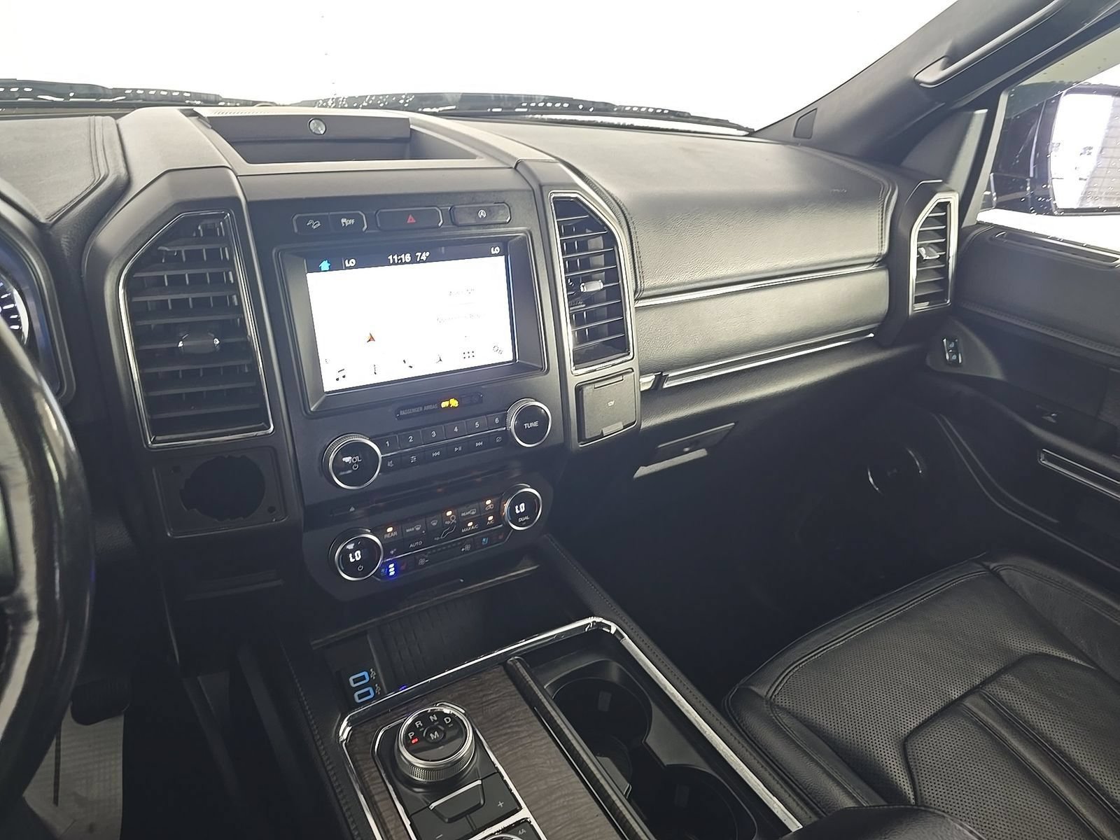 Used 2018 Ford Expedition Max Limited AWD/4WD image 8