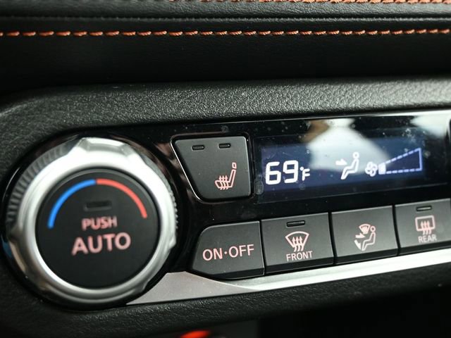 Used 2020 Nissan Kicks SR w/ SR Premium Package image 17