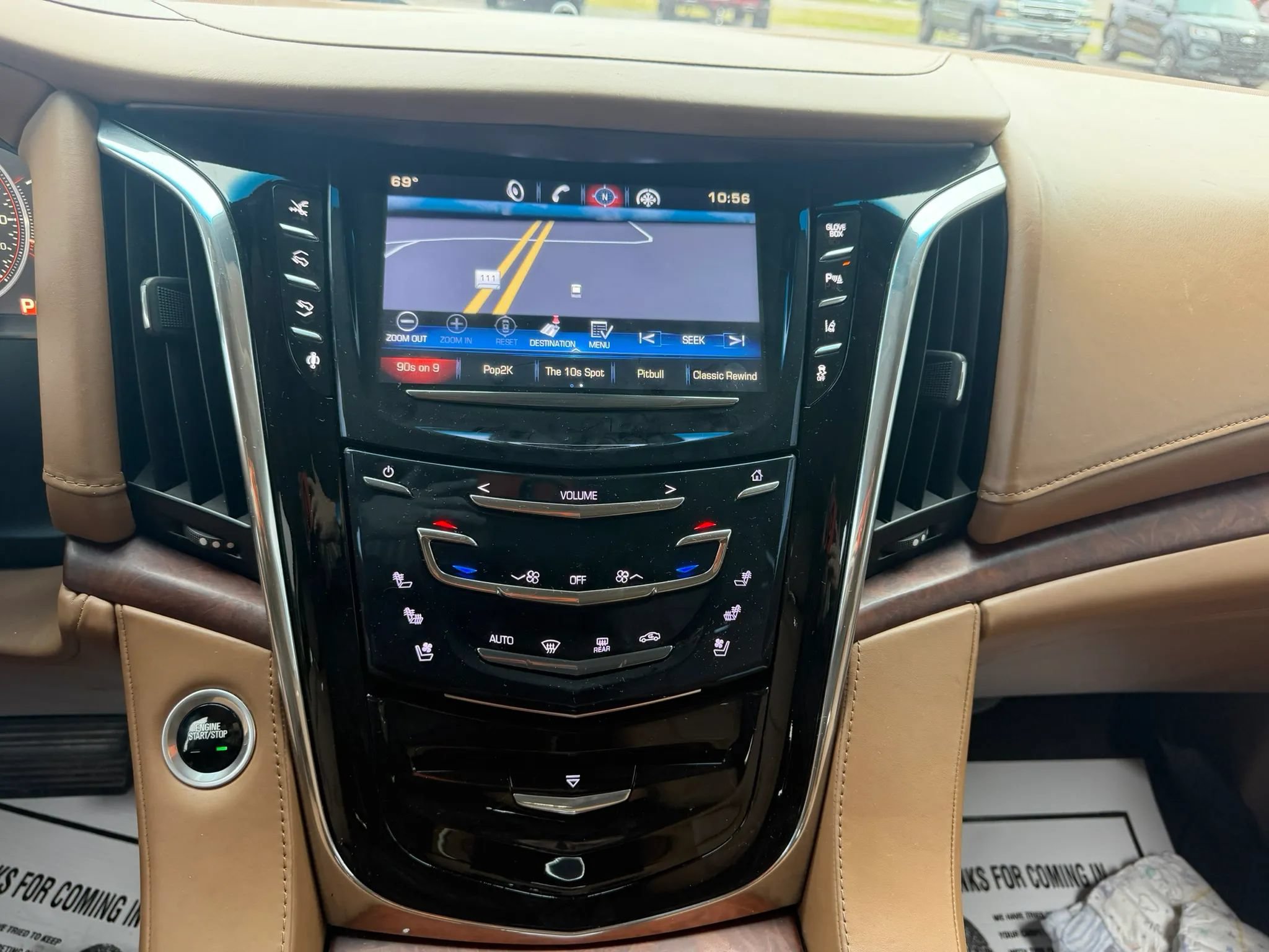 Used 2015 Cadillac Escalade ESV Platinum AWD/4WD image 38