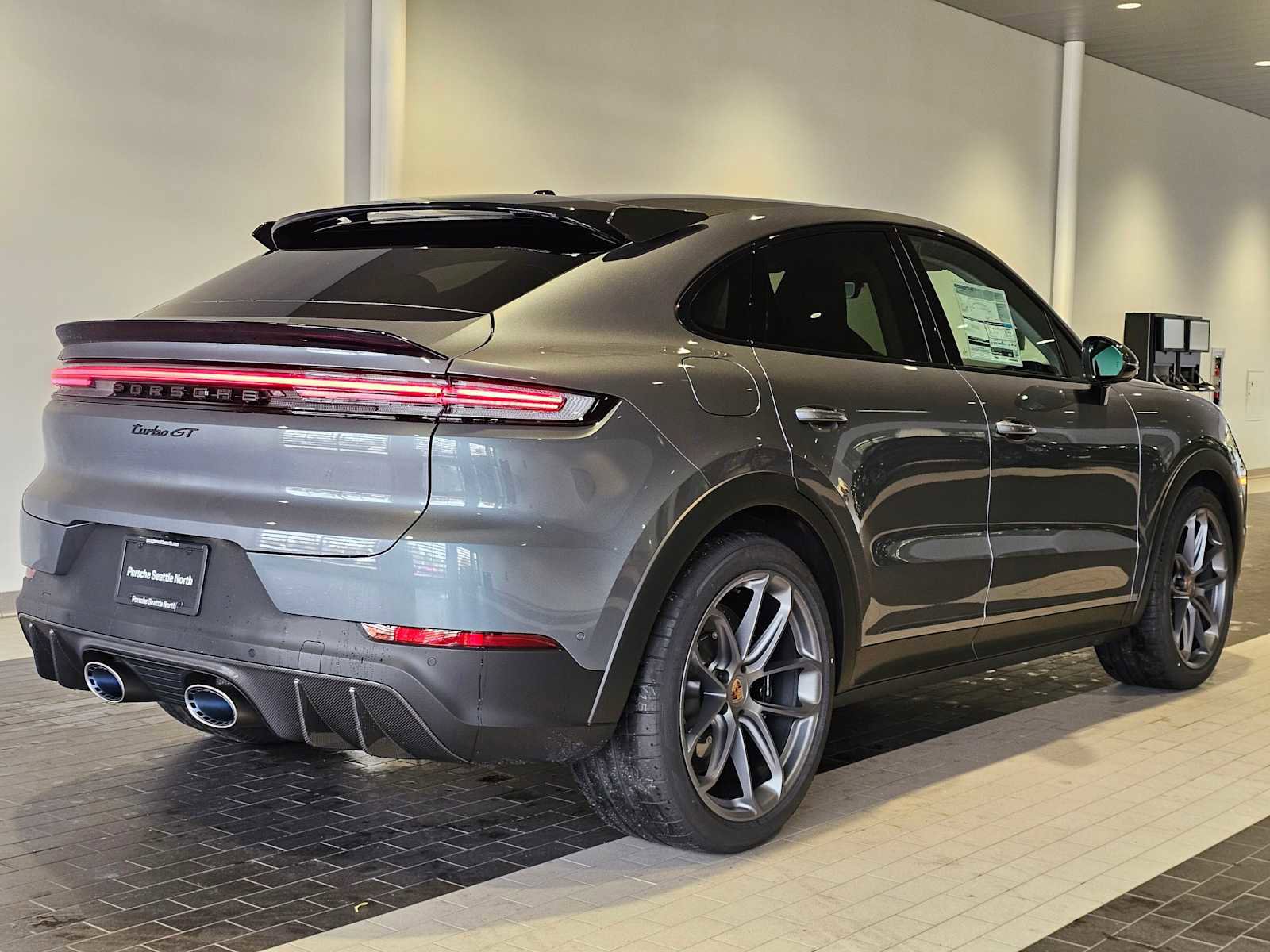 New 2026 Porsche Cayenne Turbo GT image 7